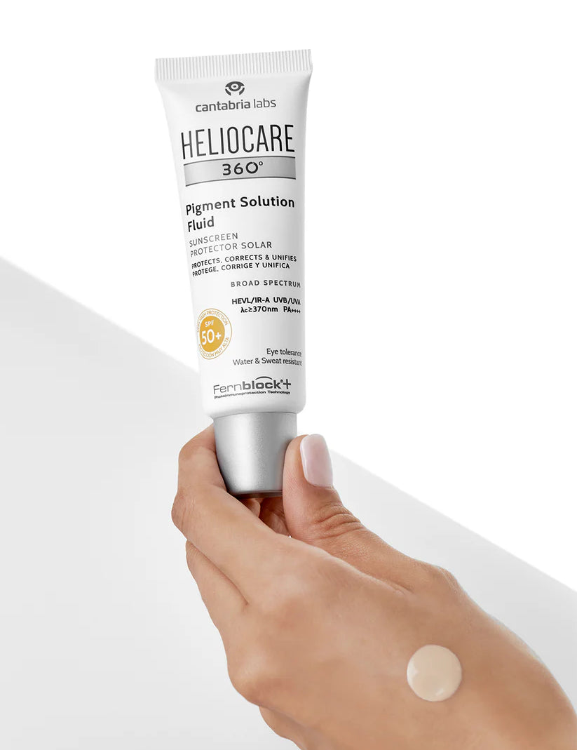 Heliocare_Pigment_Solution_Fluid_SPF50__LifestyleHandTexture.webp