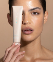 Pretty In Zinc SPF50+