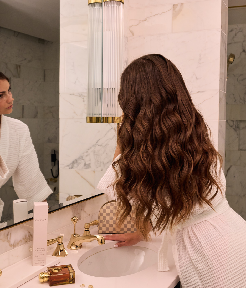 Cascata Detox + Restore Scalp Shampoo lifestyle hair model shot

