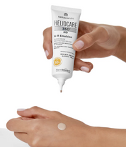 Heliocare A-R Emulsion SPF Swatch Texture