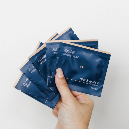 Skinbetter Science AlphaRet exfoliating peel pads for smoother skin