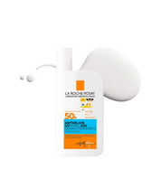 La_Roche_Posay_Anthelios_UVMune_400_Dermo_Pediatrics_Texture