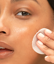 Dr. Loretta Micro Peel Peptide Pads model image with pad close up