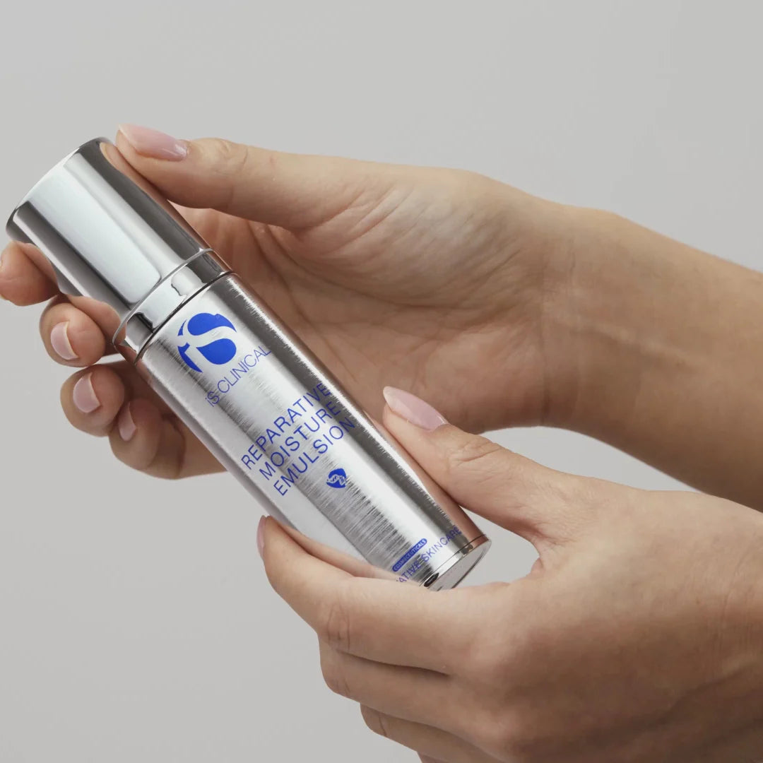 Reparative_Moisture_Emulsion_d80224e7-d2ec-411b-844a-94b87baf1041.webp