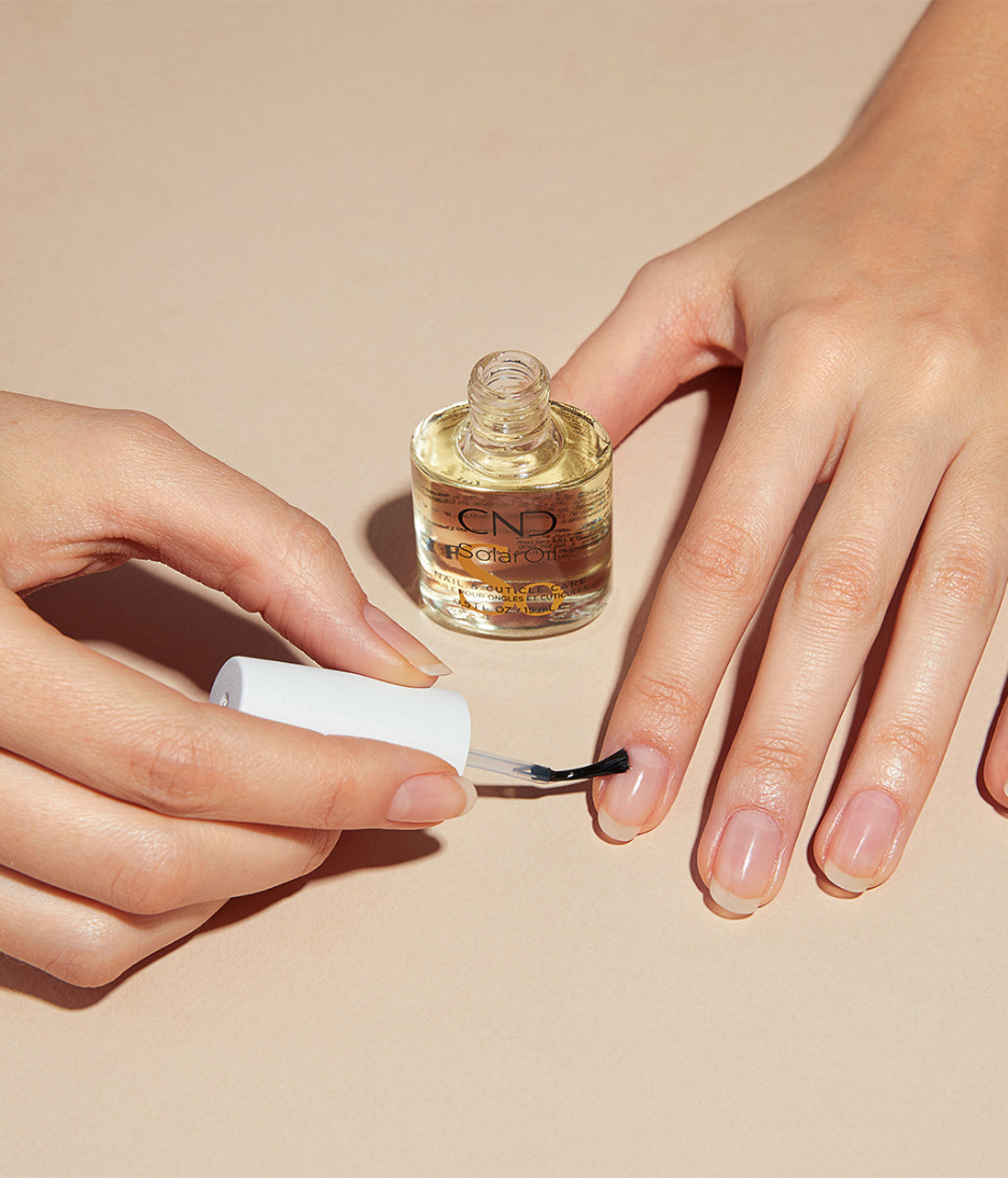 CND Solar Oil Nail and Cuticle Care Application